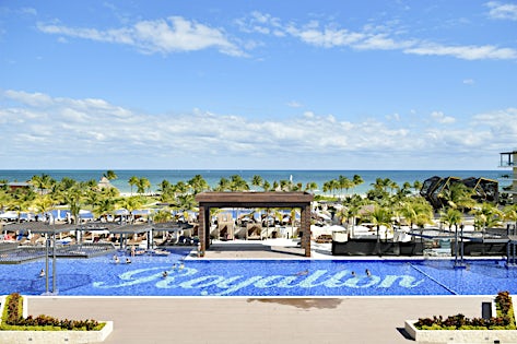 Blue Star Royalton Riviera Cancun